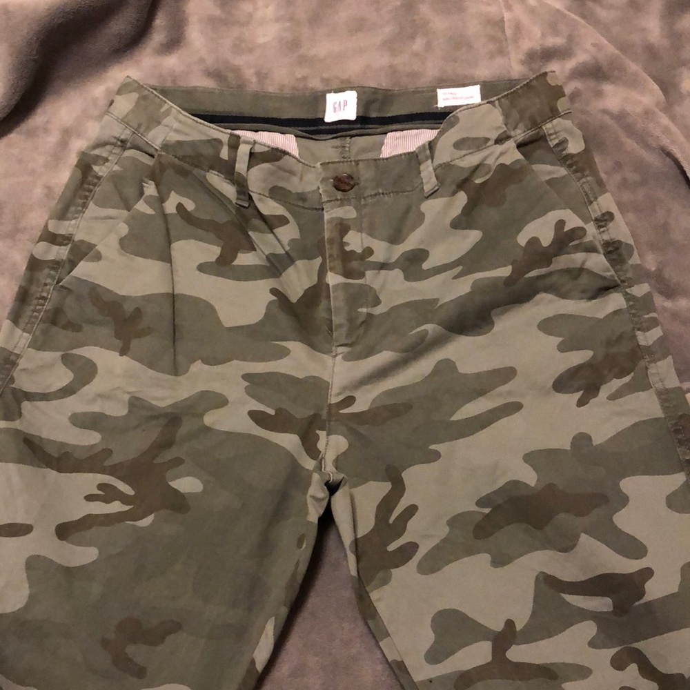 Gap camo chino. Size 10 tall